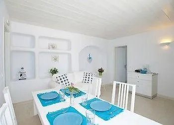 Myconian Princess Luxury Villas カラファティス